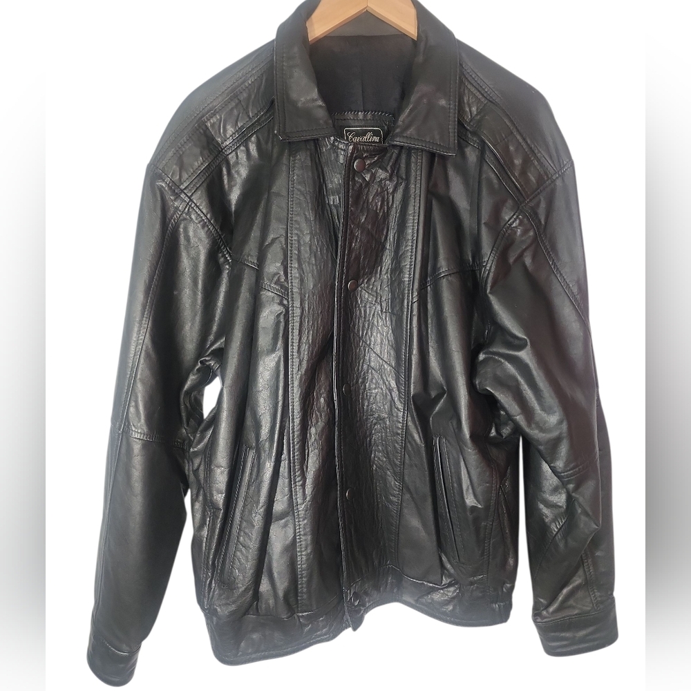 Vintage Men's 80's Cavallina Black Leather Bomber Jacket. L